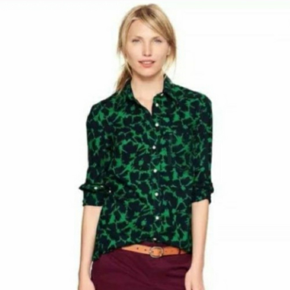Gap Fitted Boyfriend Button Down - image 7